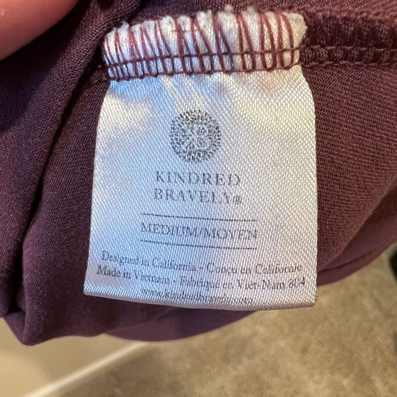 KINDRED BRAVELY Lounge SET: Top & Leggings - Picture 4 of 6